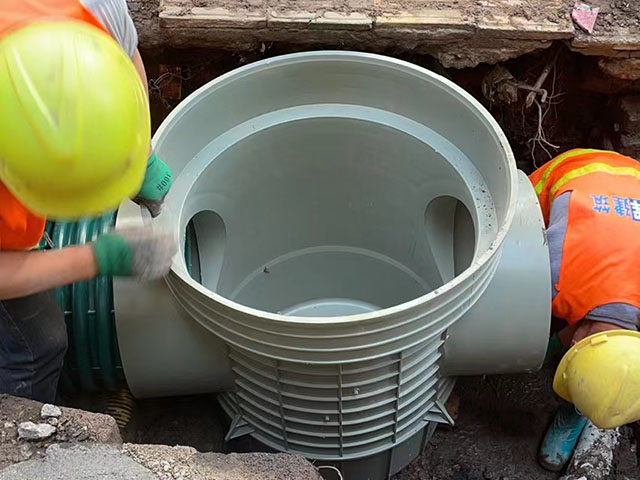 ʩ������