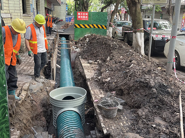 ʩ������